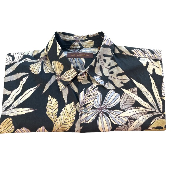 Vintage Tori Richard 100% Cotton Lawn Aloha Shirt Made in the USA in Size Medium - Picture 11 of 13